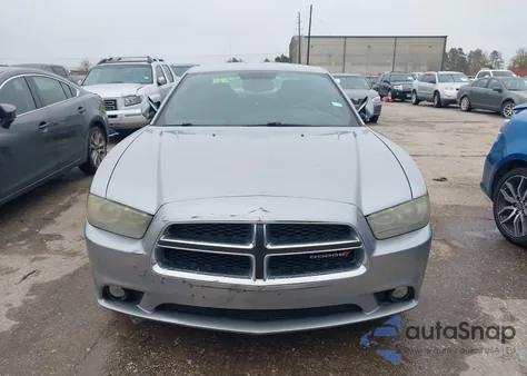 2013 Dodge Charger Sxt из США, поврежденный, VIN 2C3CDXHG1DH611575